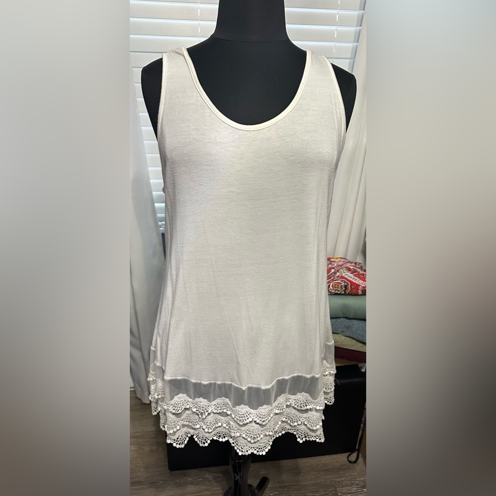 Bellino Clothing Cream Tank Top with Textured Knit